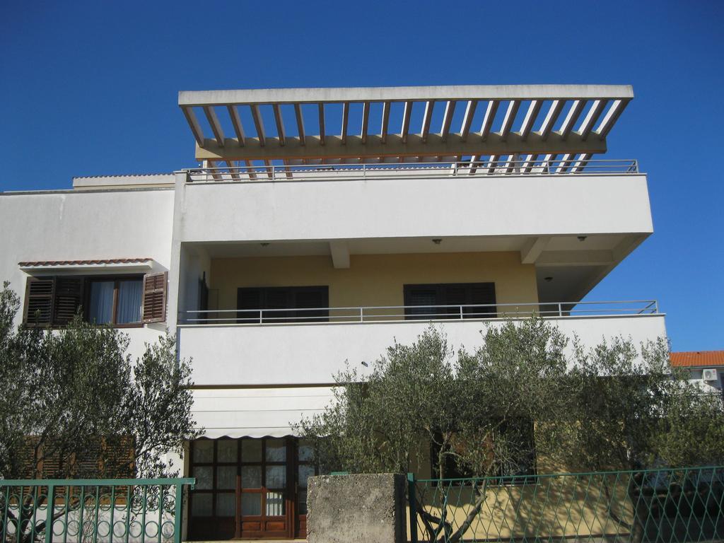 Apartment Promona Drniš Rum bild