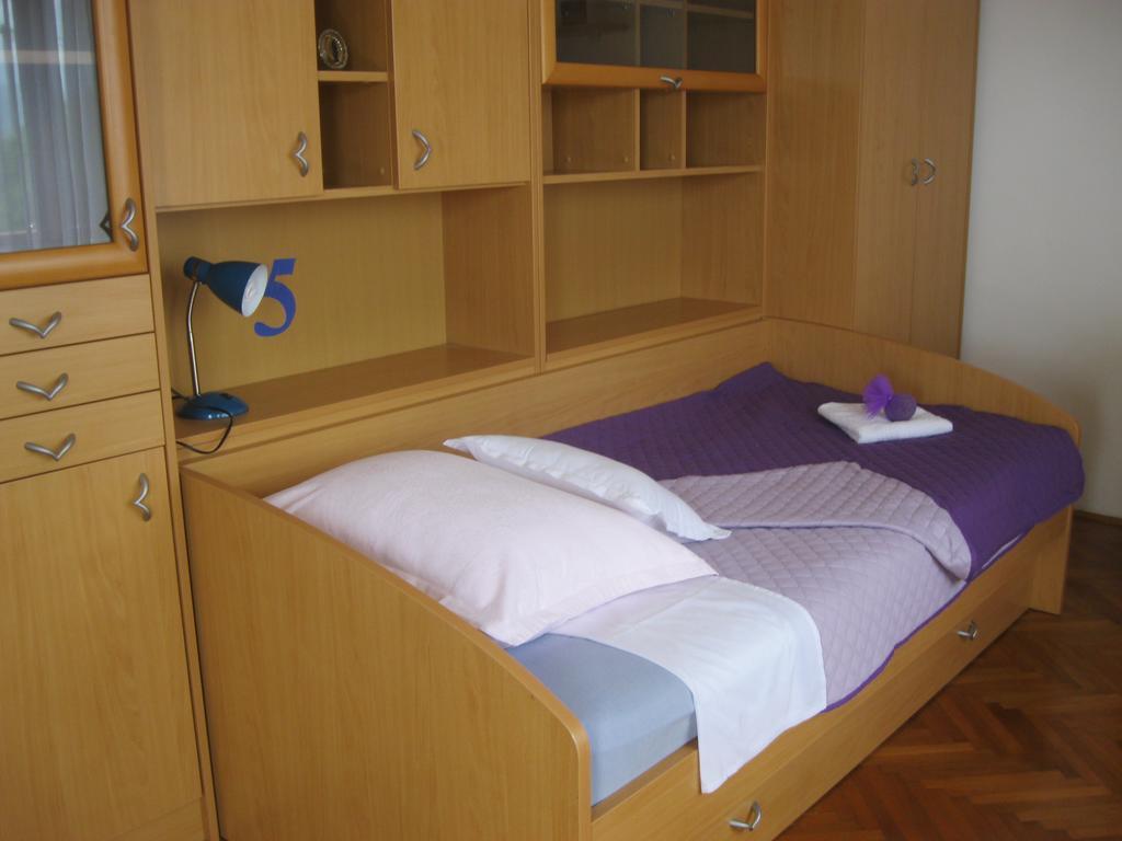 Apartment Promona Drniš Exteriör bild