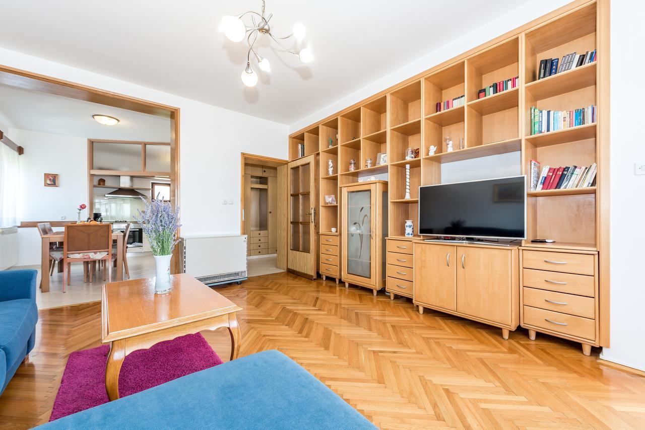 Apartment Promona Drniš Exteriör bild